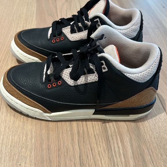 Youth Jordan 3 Retro Mid Desert Elephant - Picture 6 of 6